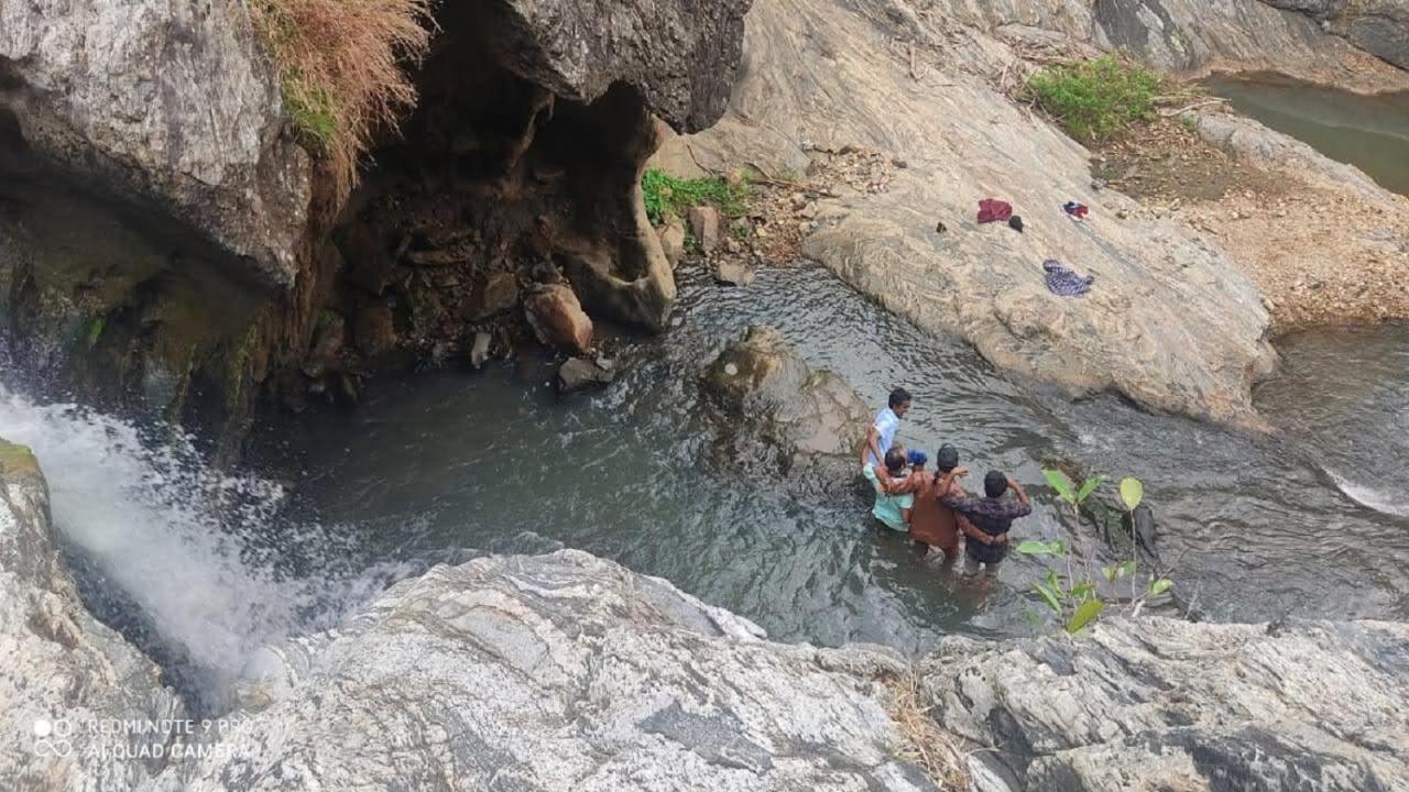 Varagampadi Misty Valley Resort מראה חיצוני תמונה