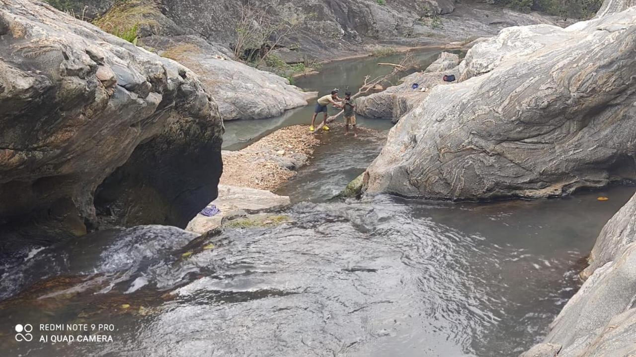 Varagampadi Misty Valley Resort מראה חיצוני תמונה