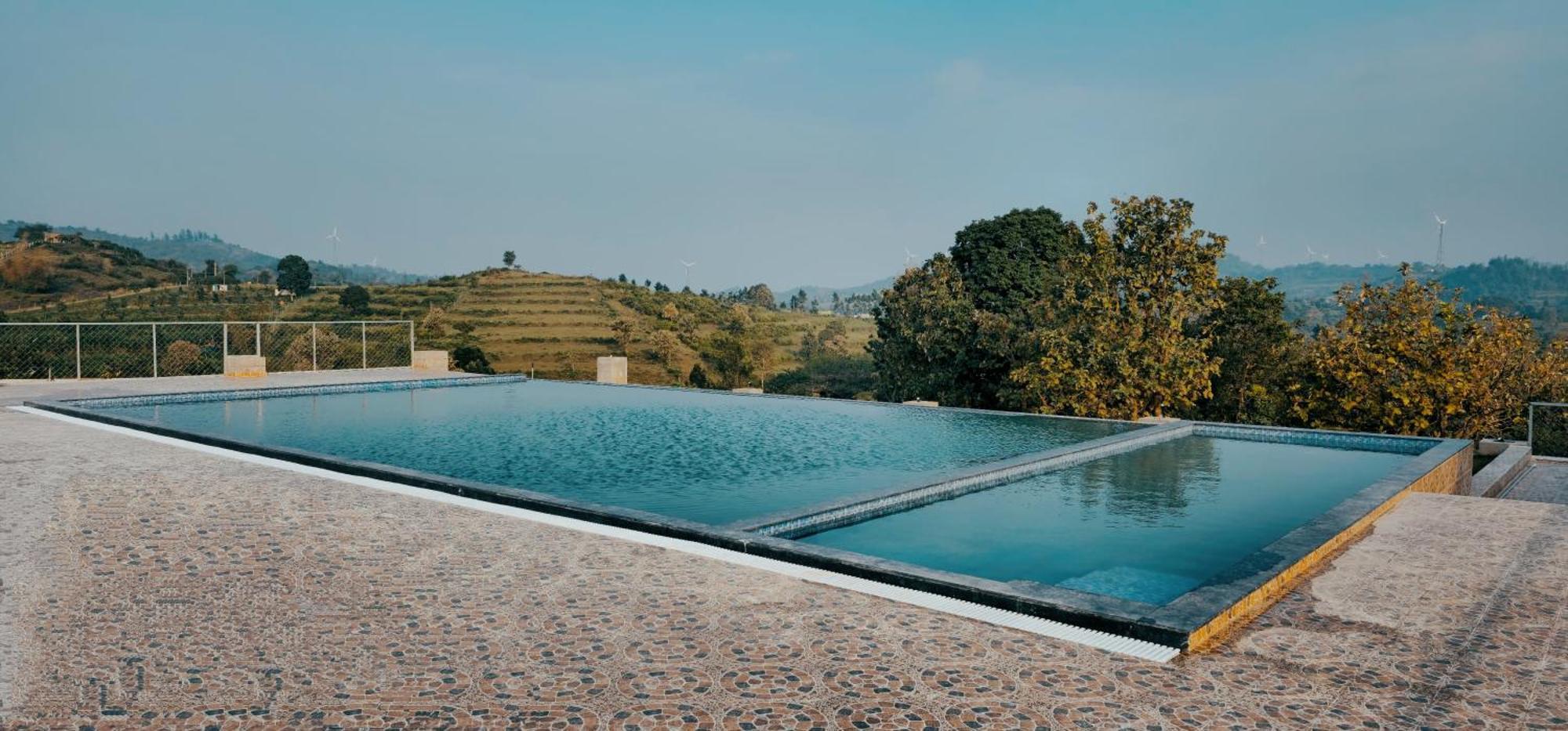 Varagampadi Misty Valley Resort מראה חיצוני תמונה